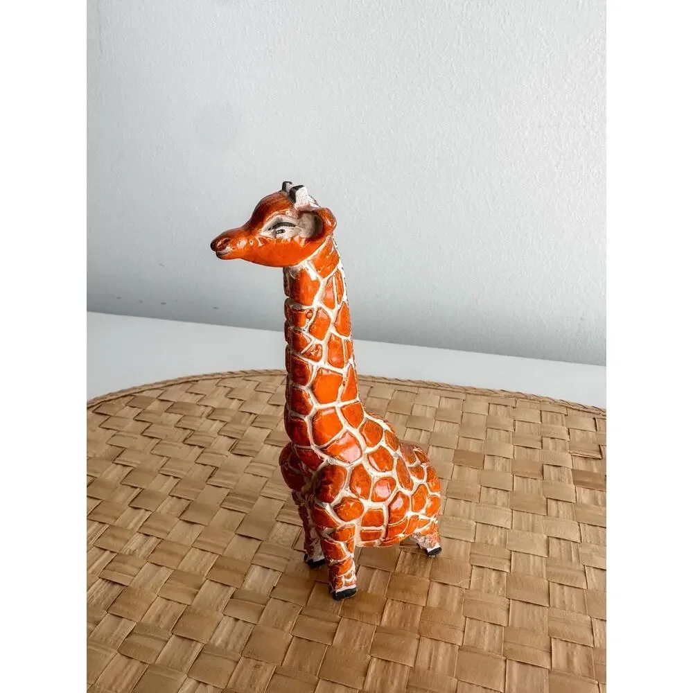 Vintage Famous Brand of handmade Artesania Rinconada Uruguay Pottery Giraffe #44